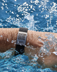 Notfallarmband mit QR-Code und Textilband|